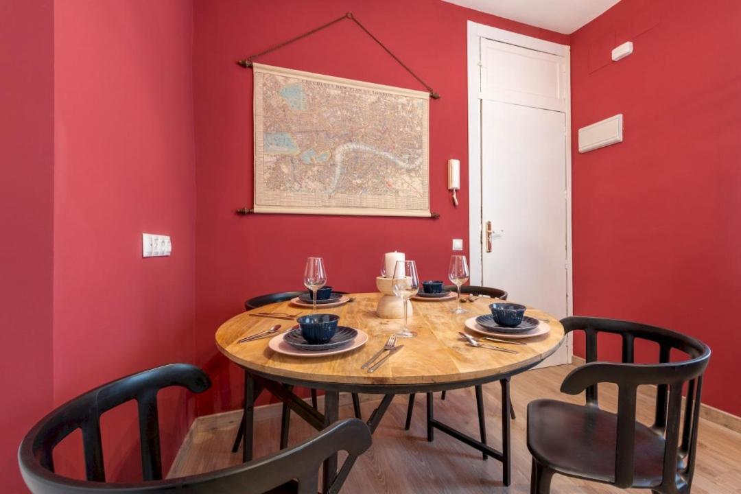 3 Bedrooms 1 Bathroom Furnished - Lavapies- Mintystay Мадрид Екстер'єр фото
